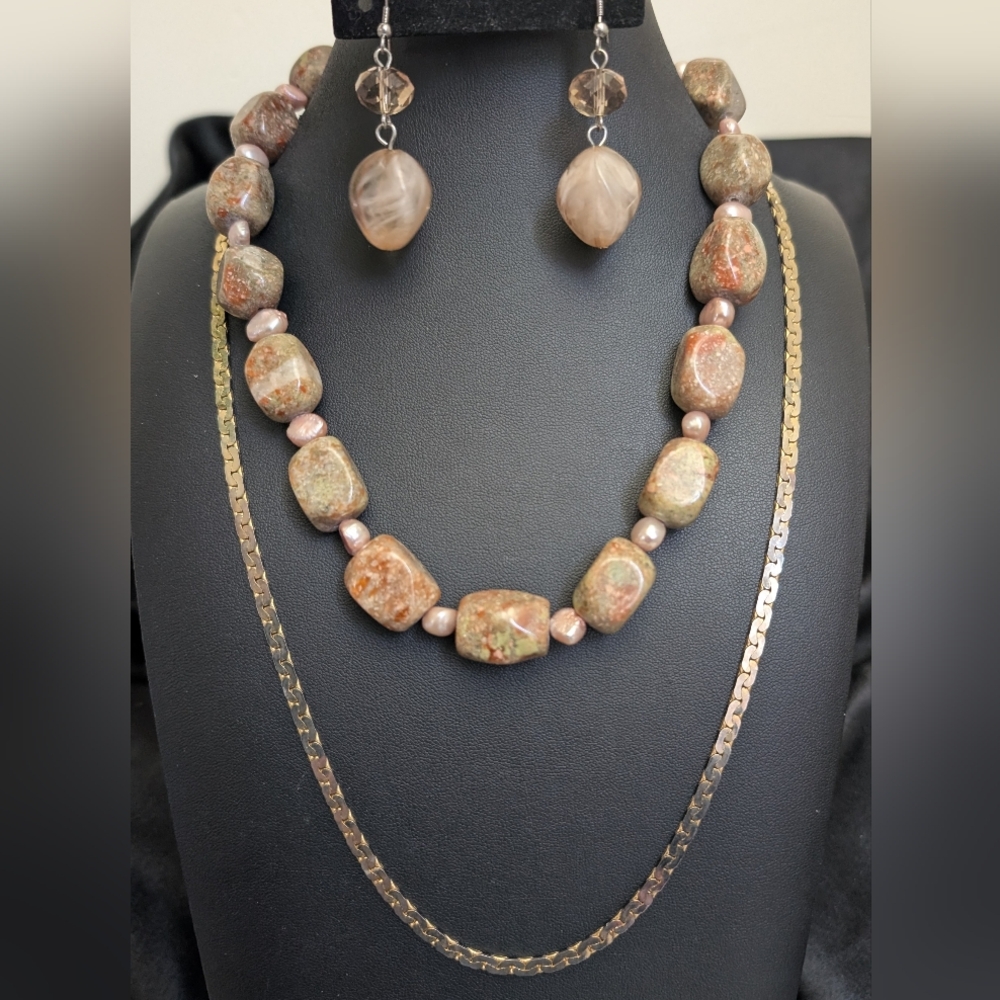 #53.Vintage Brown Jasper & Baroque Pearl Necklace & Glass Earrings
